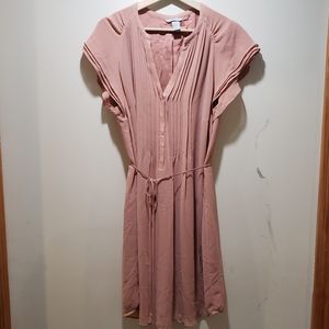 Boho blush colored flowey H&M dress